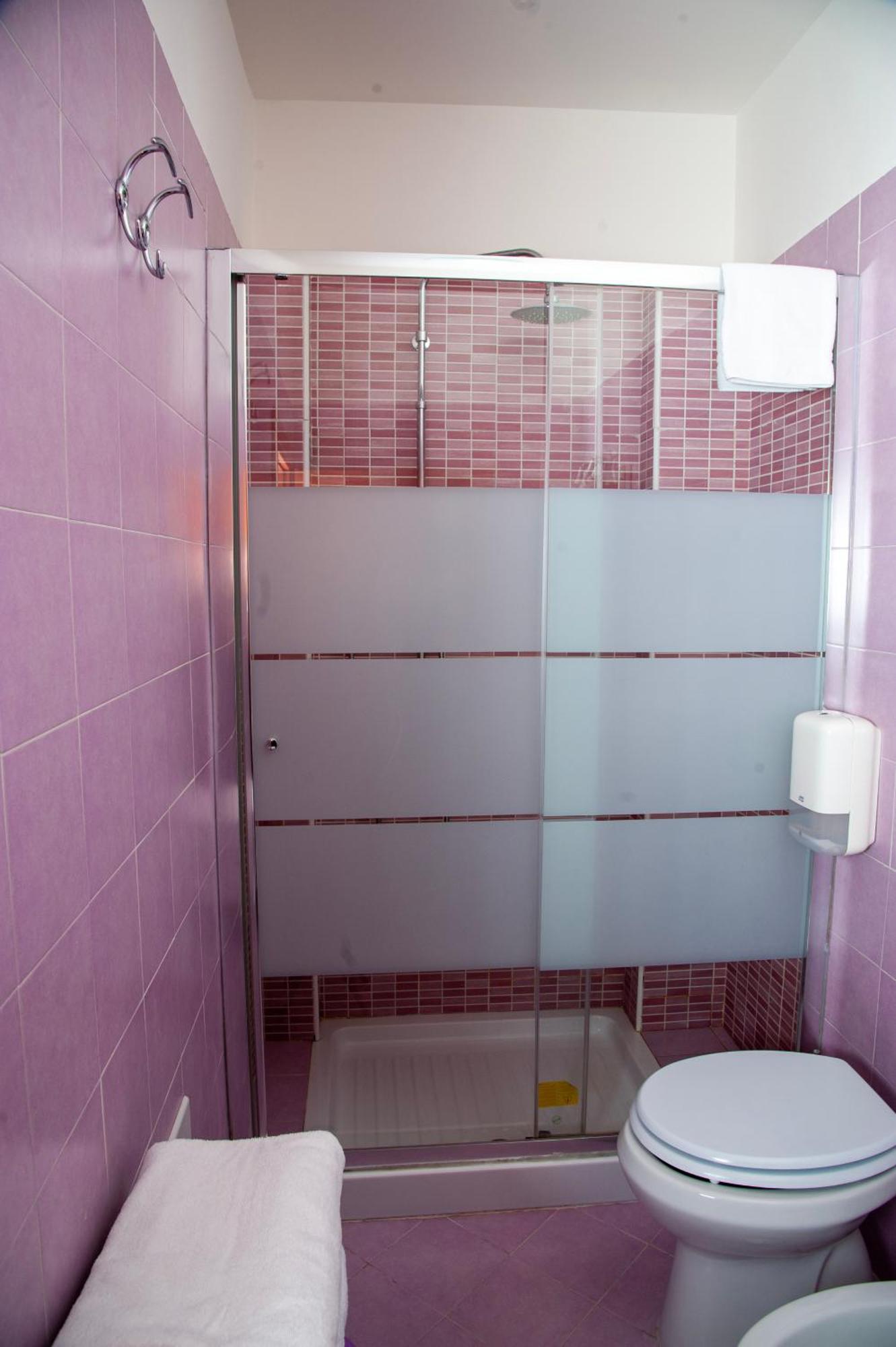 Palazzo Carafa Della Spina Room And Apartment เนเปิลส์ ภายนอก รูปภาพ